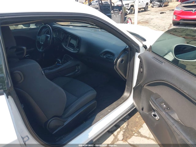 Dodge Challenger 2019 2C3CDZBT5KH573721 Image 5