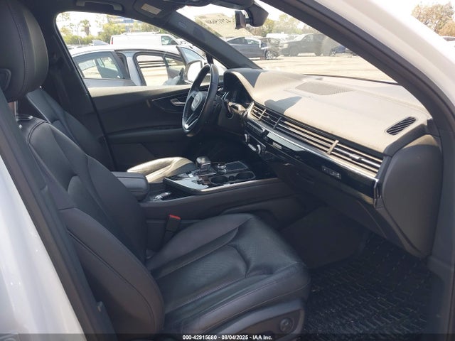 2018 AUDI Q7 WA1LAAF71JD023070 Photo 4