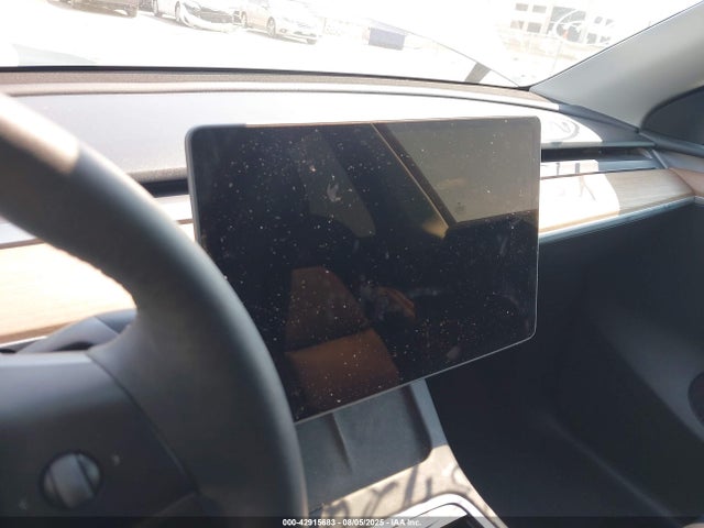 Tesla Model Y 2023 7SAYGDEF1PF614332 Image 14