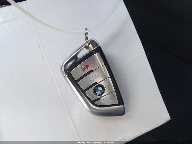 WBAJR3C04LCE14442 BMW 2020