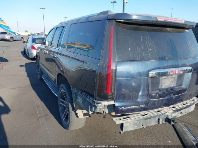 2017 GMC YUKON XL 1GKS2HKJ4HR127840 Photo 2