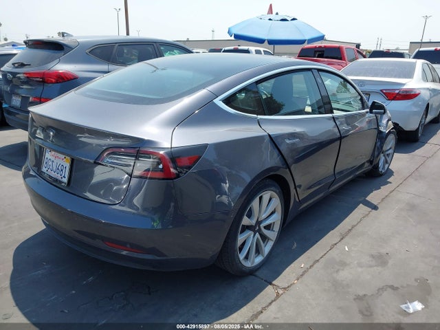 2018 TESLA MODEL 3 5YJ3E1EAXJF059503 Photo 3