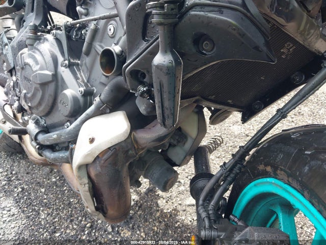 Yamaha 2022 2022 JYARM32EXNA005872 Image 15