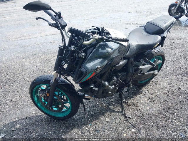 Yamaha 2022 2022 JYARM32EXNA005872 Image 2