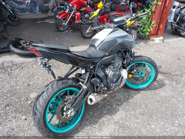 Yamaha 2022 2022 JYARM32EXNA005872 Image 4