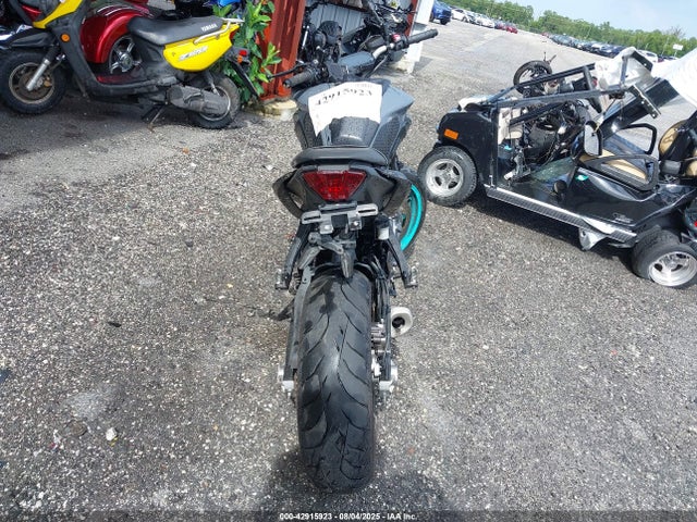 Yamaha 2022 2022 JYARM32EXNA005872 Image 6