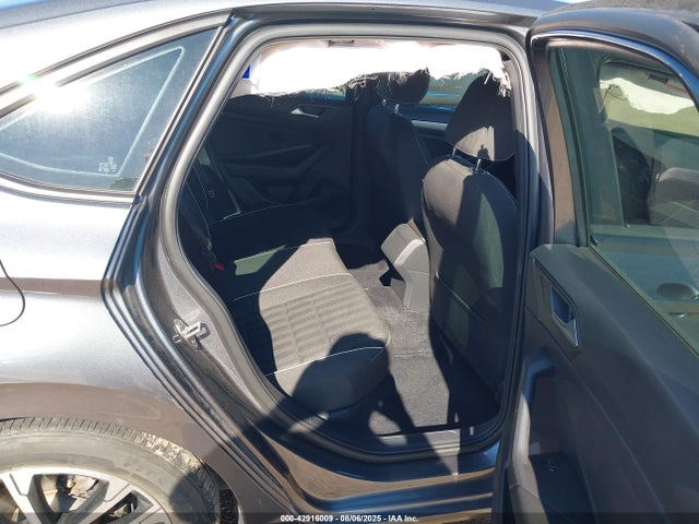 3VWBM7BU8NM019743 Volkswagen 1.5 tsi