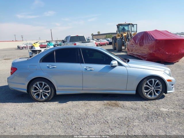 WDDGF4HB3EG219159 Mercedes-Benz 2014
