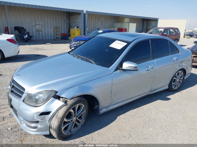 WDDGF4HB3EG219159 Mercedes-Benz 2014