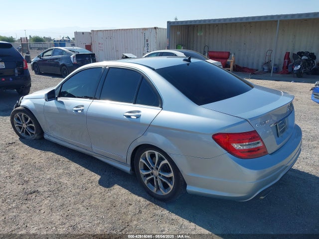 WDDGF4HB3EG219159 Mercedes-Benz 2014