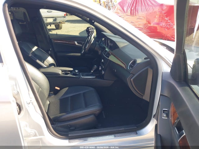WDDGF4HB3EG219159 Mercedes-Benz 2014