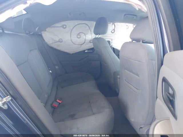 Chevrolet lkw 2015 1G11A5SL0FF153126 Image 8