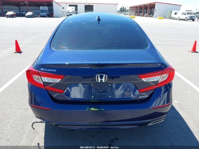 Honda l15be 2018 1HGCV1F98JA015305 Image 17