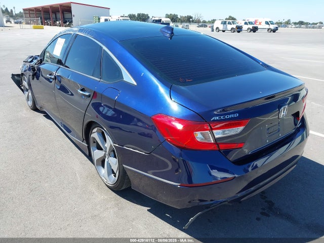 Honda l15be 2018 1HGCV1F98JA015305 Image 3