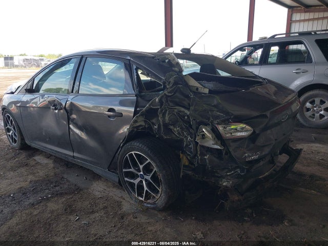 Ford 2.0l gdi 2017 1FADP3H22HL290259 Image 3