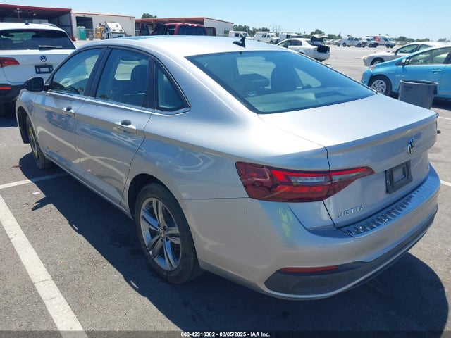 Volkswagen tsi 2023 3VW7M7BU5PM039778 Image 3
