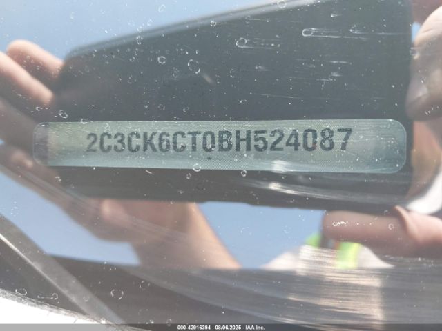 2011 CHRYSLER 300C 2C3CK6CT0BH524087 Photo 8