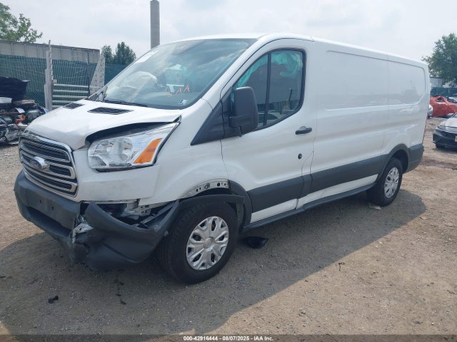 Ford Transit 2018 1FTYE1YM4JKA04477 Image 2