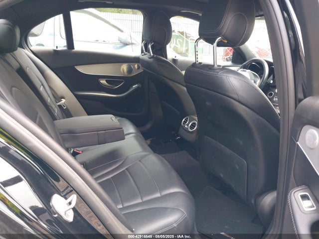 2018 MERCEDES-BENZ C 300 55SWF4KB7JU281634 Photo 7
