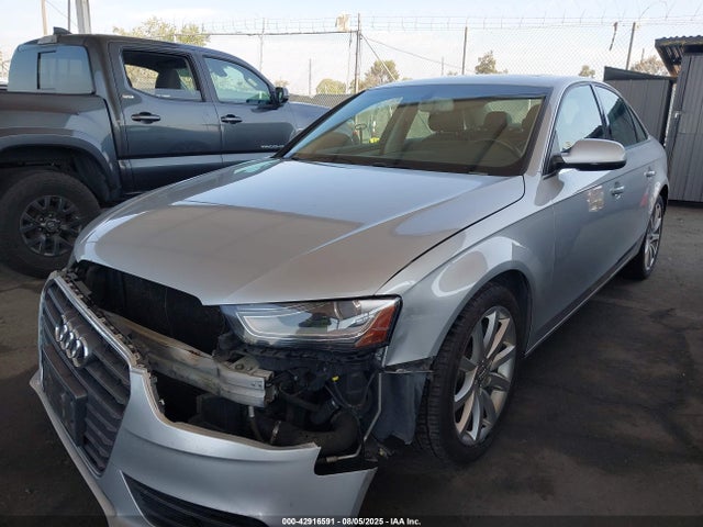 2013 AUDI A4 WAUEFAFL8DA149457 Photo 1