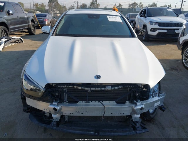 W1KZF8DB4MA936676 Mercedes-Benz m264