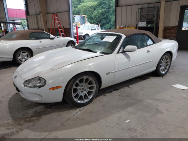1999 JAGUAR XK8 SAJGX2047XC035783 Photo 1
