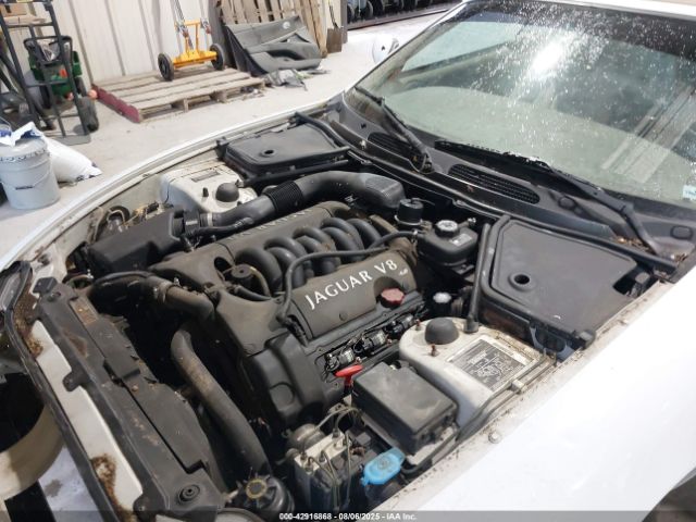 1998 JAGUAR XK8 SAJGX2246WC024074 Photo 9