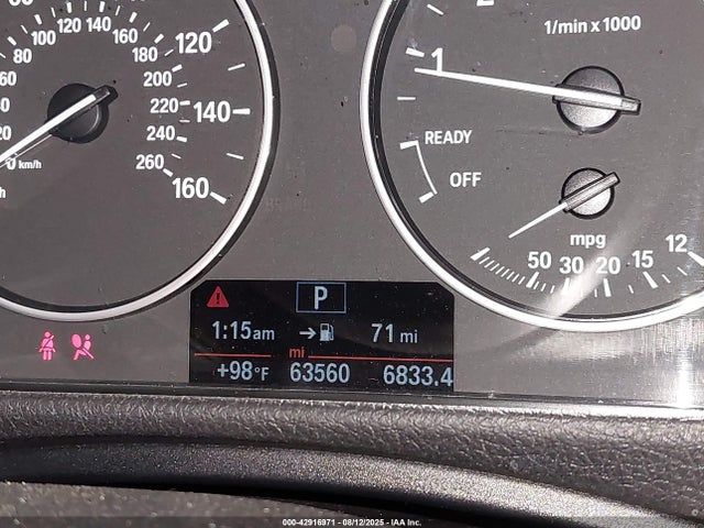 BMW 320i 2018 WBA8E1G54JNU91377 Image 15