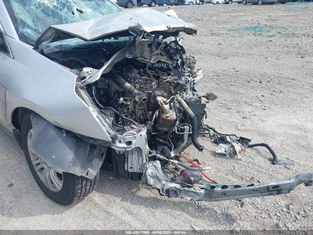 42917004 :رقم المزاد ، 3GYFNAEY1BS647805 vin ، 2011 Cadillac Srx Luxury Collection مزاد بيع