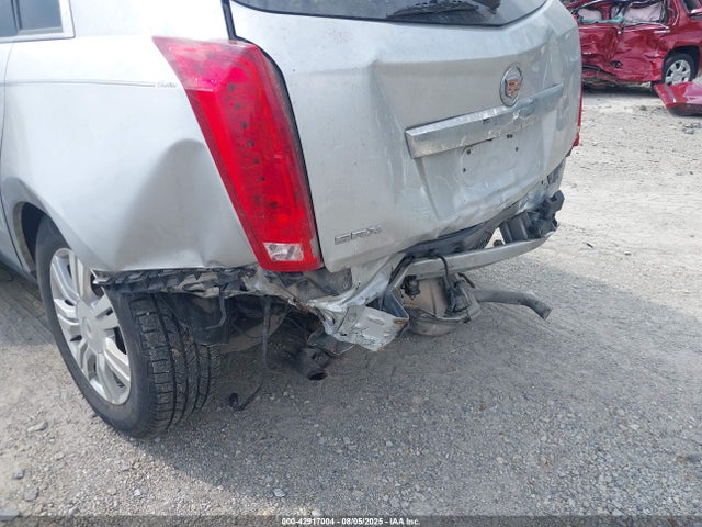 42917004 :رقم المزاد ، 3GYFNAEY1BS647805 vin ، 2011 Cadillac Srx Luxury Collection مزاد بيع