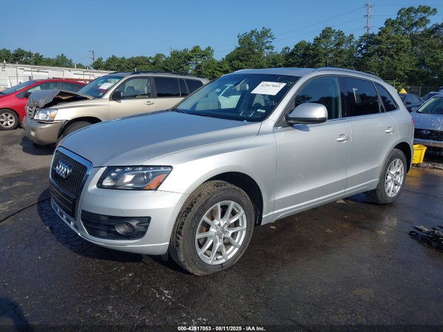 2010 AUDI Q5 WA1LKAFP6AA027033 Photo 1