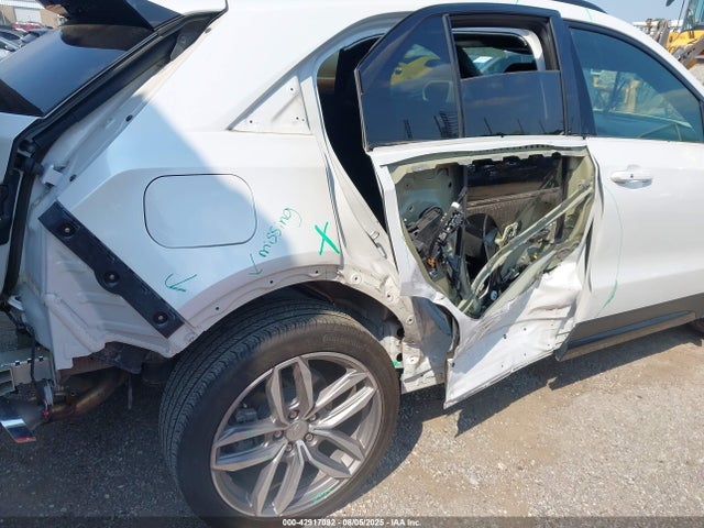 2020 CADILLAC XT4 1GYFZFR49LF011955 Photo 5