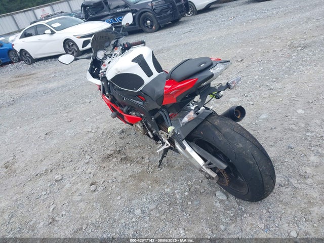 2015 BMW S 1000 WB10D2109FZ351408 Photo 2