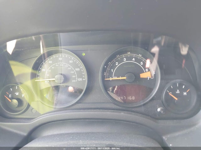 1C4NJRFB8FD425192 Jeep 2015