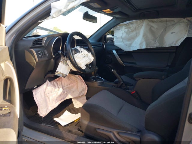 Scion 2ar-fe 2014 JTKJF5C70E3068712 Image 5