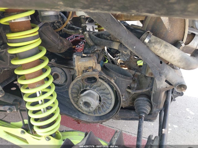 2020 CAN-AM MAVERICK X3 3JBVDAV42LK000092 Photo 8