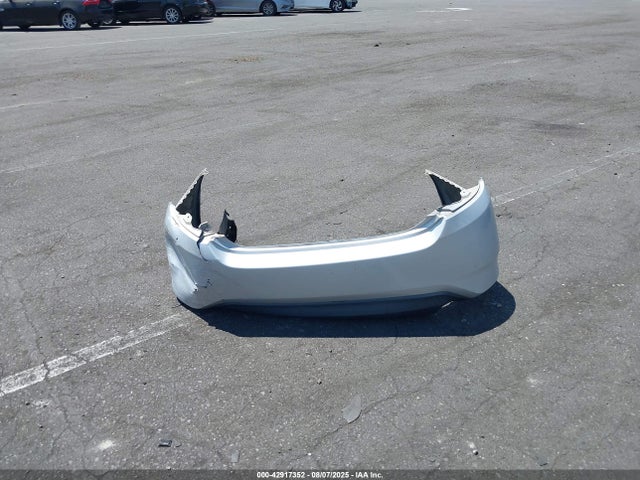 3N1CN7AP4HK440068 Nissan Versa