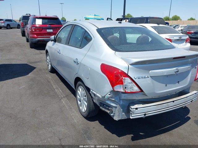 3N1CN7AP4HK440068 Nissan Versa