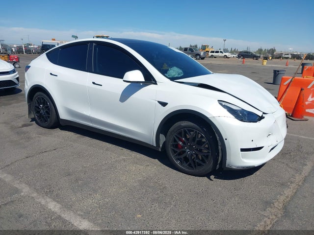 2022 TESLA MODEL Y 7SAYGDEF8NF484482 Photo 0