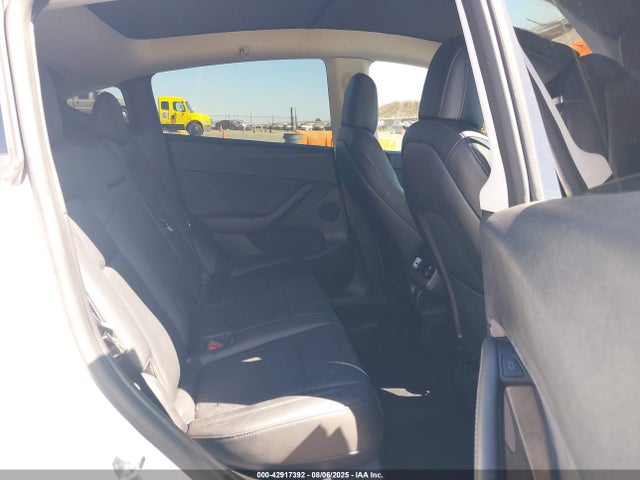 2022 TESLA MODEL Y 7SAYGDEF8NF484482 Photo 7