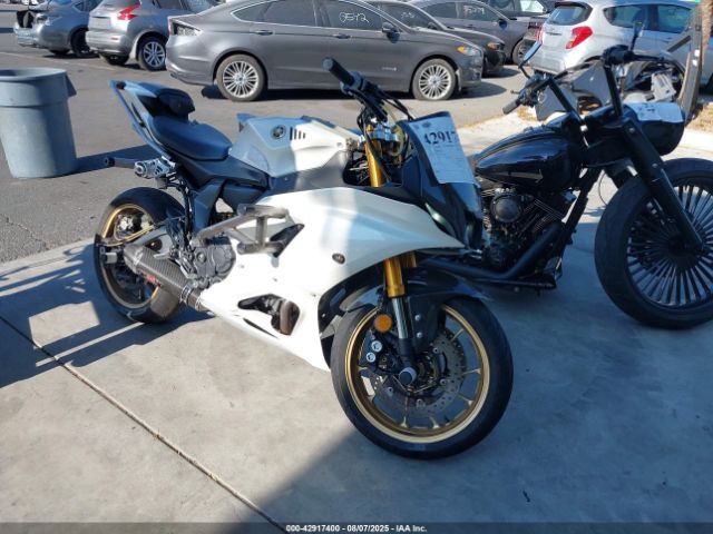 2022 YAMAHA YZFR7 JYARM38Y5NA001374