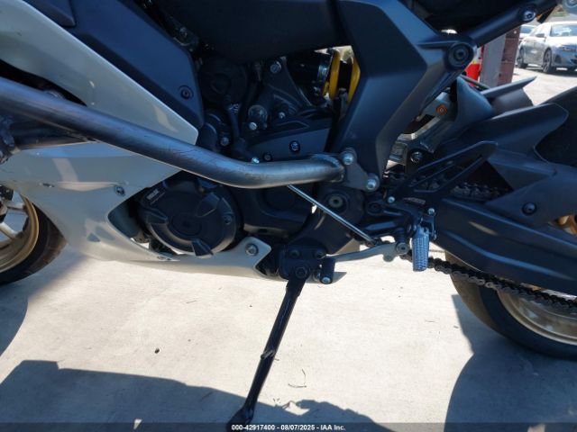 2022 YAMAHA YZFR7 JYARM38Y5NA001374 Photo 8