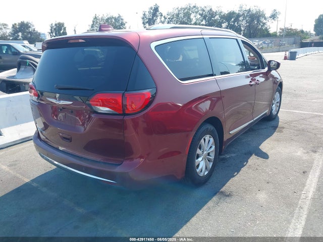 2C4RC1EG9JR315851 Chrysler Pacifica