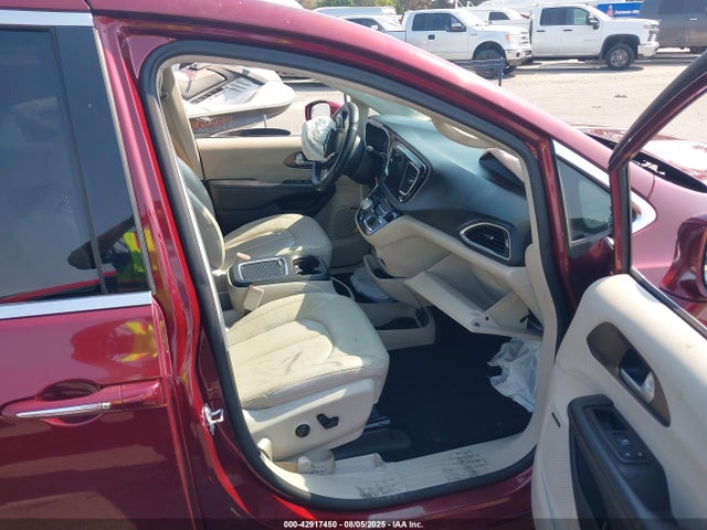2C4RC1EG9JR315851 Chrysler Pacifica