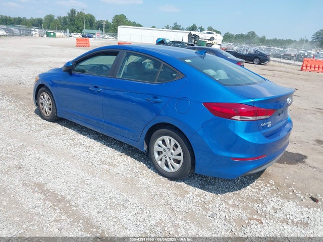 Hyundai Elantra 2017 5NPD74LF6HH070380 Image 3