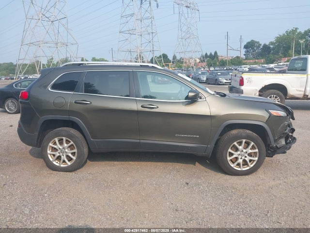 1C4PJMCB0FW541152 Jeep Cherokee