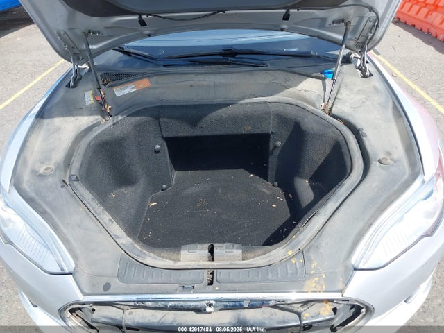2014 TESLA MODEL S 5YJSA1S13EFP40474 Photo 9