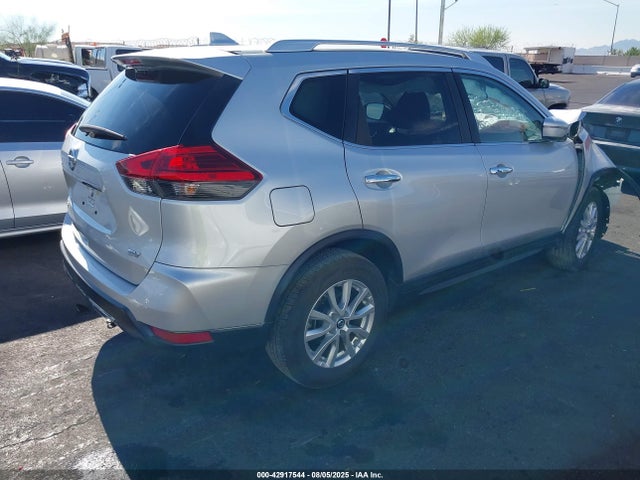 Nissan 2017 2017 KNMAT2MT1HP544988 Image 4