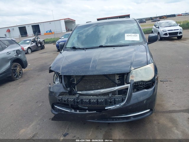 2C4RC1BGXER215784 Chrysler Town and Country