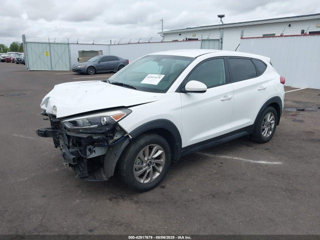 Hyundai 2016 2016 KM8J23A48GU033649 Image 2